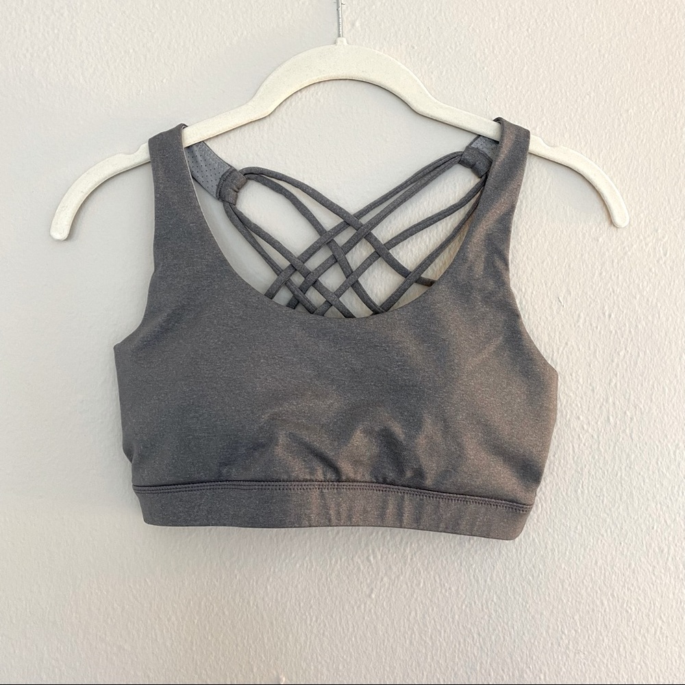 Sports bra